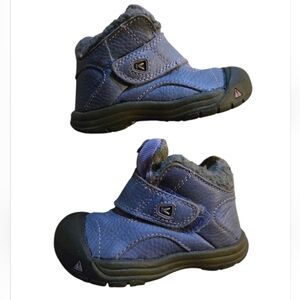 Keen Girl, Size 7 Periwinkle Purple Winter Snow Boots